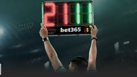 “墨西哥公开赛网球赛：布云朝克特止步16强”